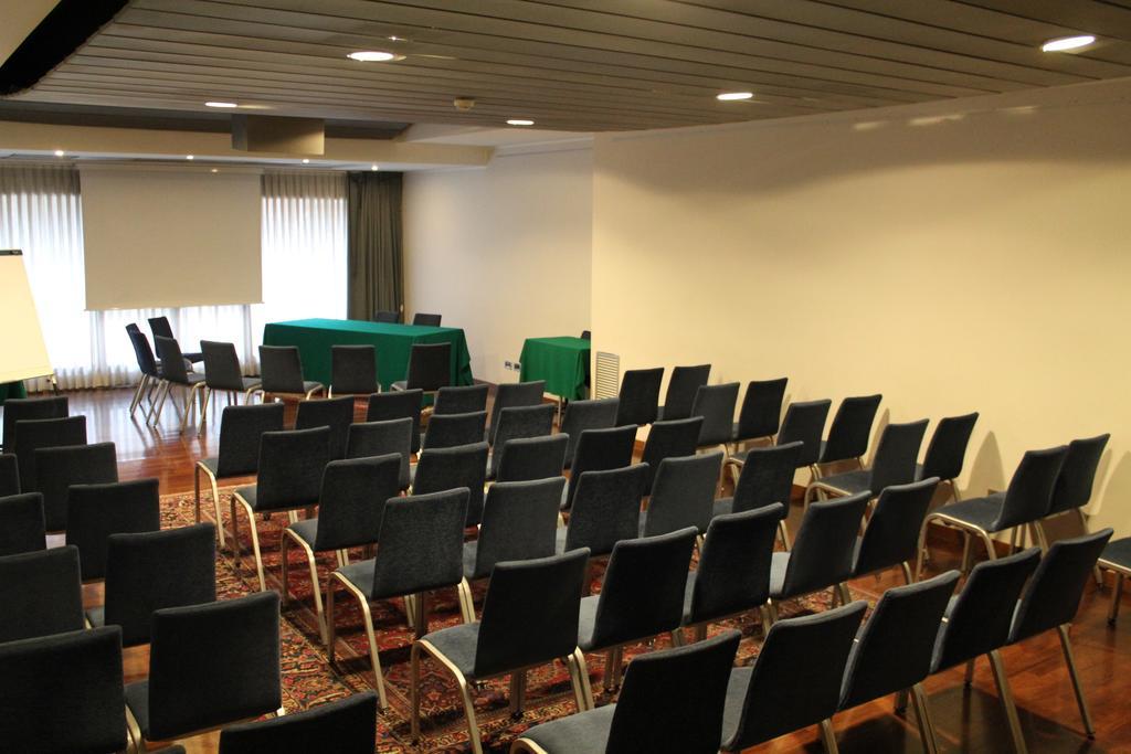 ל'אקווילה Hotel Castello מראה חיצוני תמונה